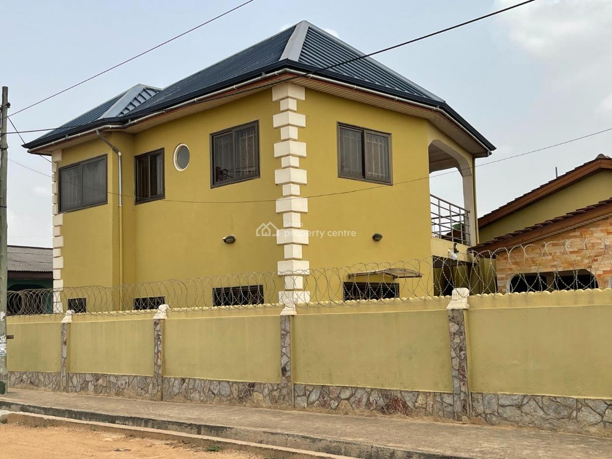 Titled 9brm of 2 Apartments at Choice Before Aplaku Accra, Choice Before Aplaku, Ga South Municipal, Accra, Detached Duplex for Sale