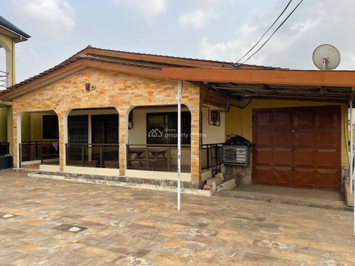 Titled 9brm of 2 Apartments at Choice Before Aplaku Accra, Choice Before Aplaku, Ga South Municipal, Accra, Detached Duplex for Sale