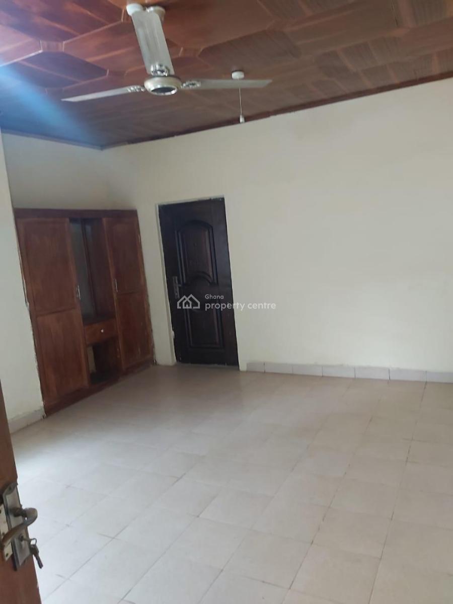 Titled 9brm of 2 Apartments at Choice Before Aplaku Accra, Choice Before Aplaku, Ga South Municipal, Accra, Detached Duplex for Sale