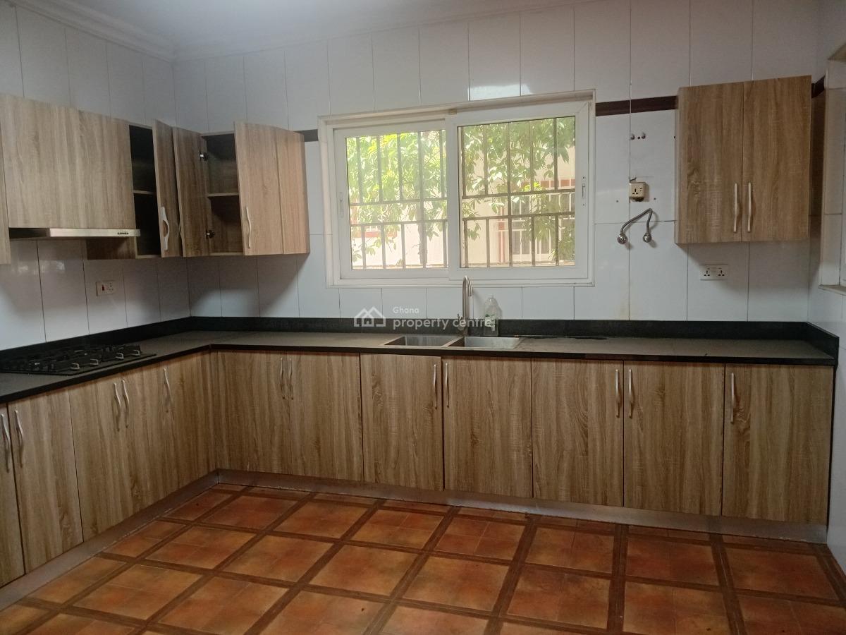 (4) Bedroom  Townhouse in Gated Community, Airport Residential Area, Accra, Detached Duplex for Sale