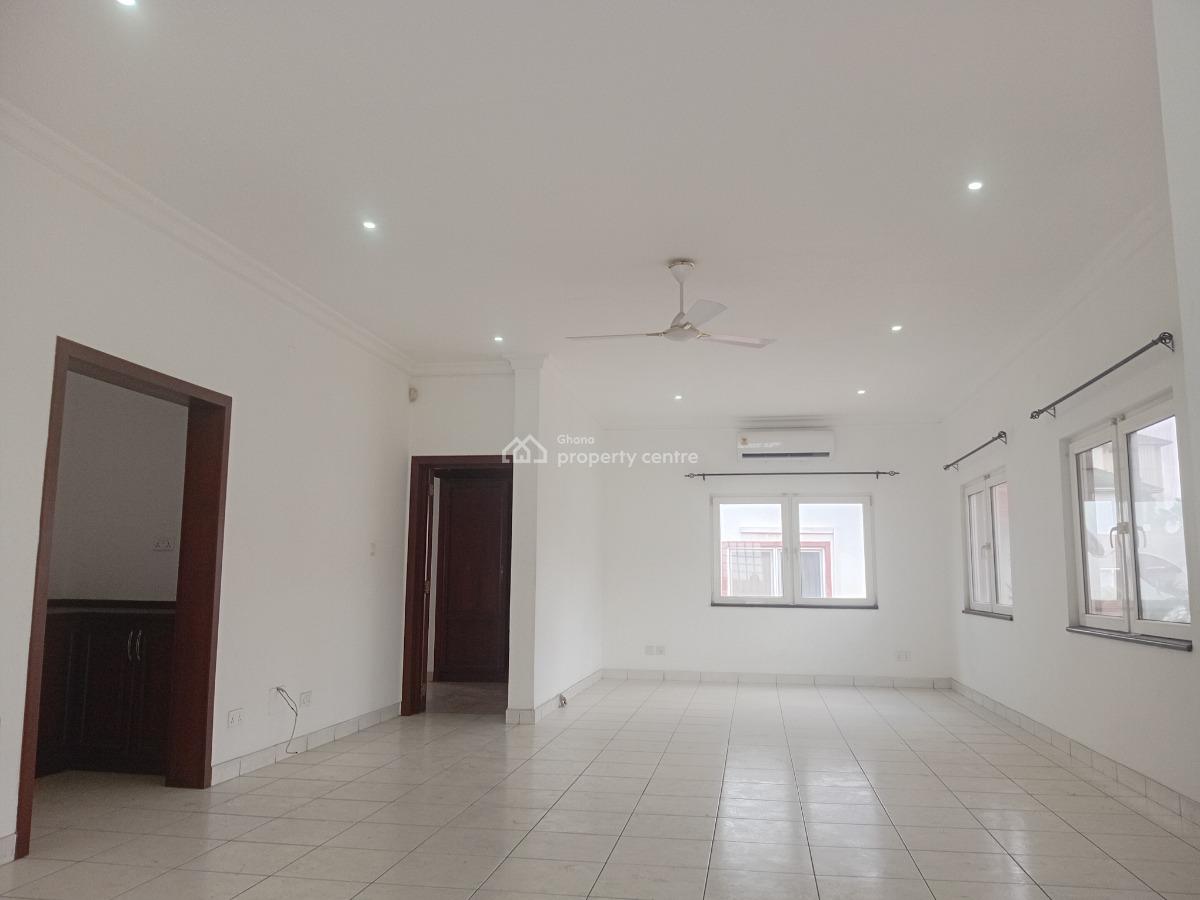 (4) Bedroom  Townhouse in Gated Community, Airport Residential Area, Accra, Detached Duplex for Sale