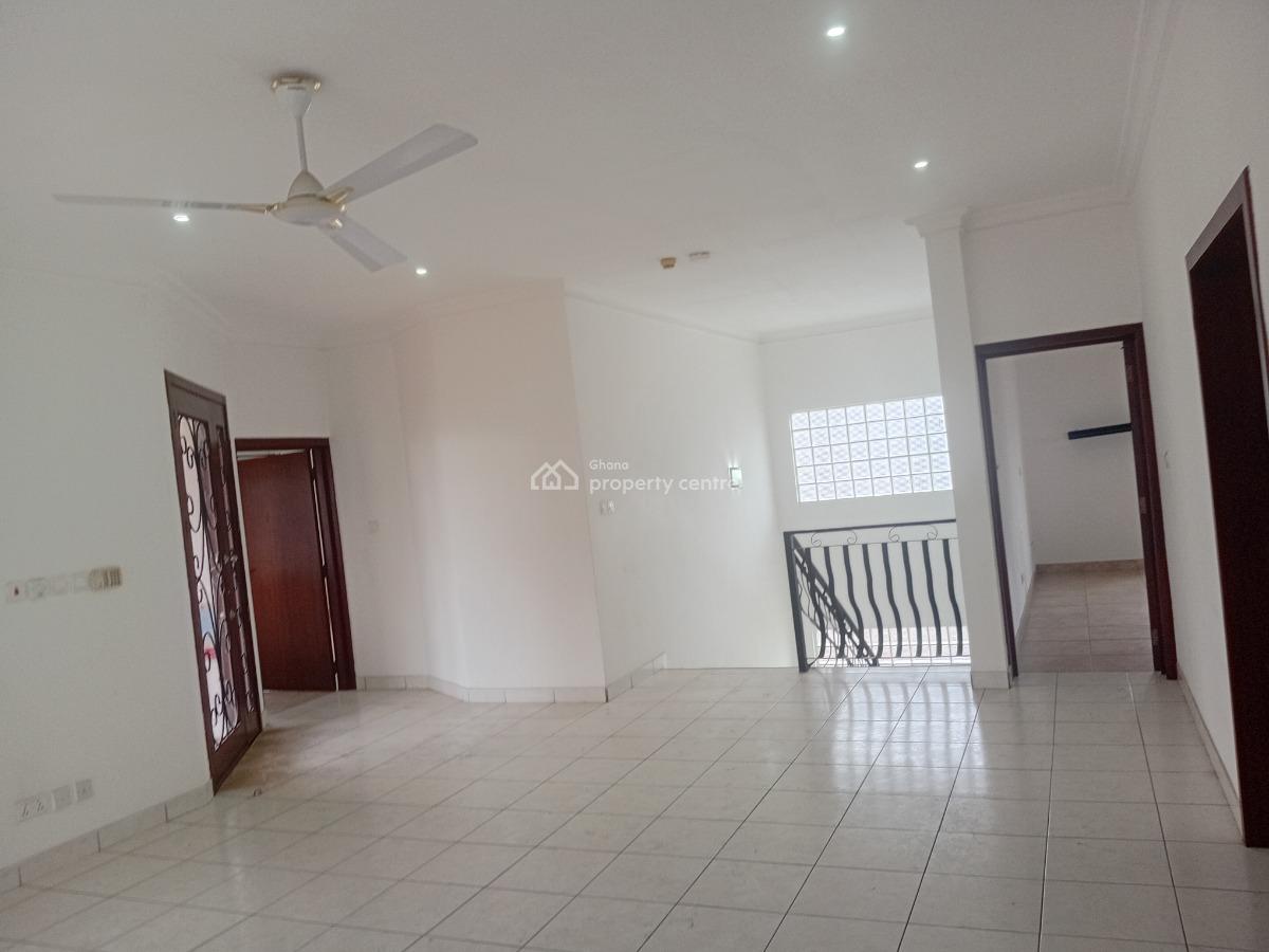 (4) Bedroom  Townhouse in Gated Community, Airport Residential Area, Accra, Detached Duplex for Sale