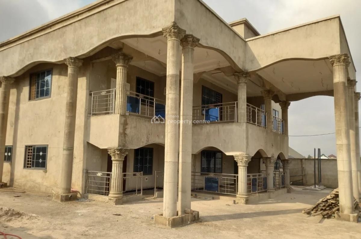 8 Bedrooms, Adwumam New Site, Near Kenyasi., Kumasi Metropolitan, Ashanti, House for Sale