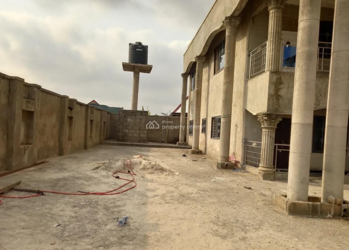 8 Bedrooms, Adwumam New Site, Near Kenyasi., Kumasi Metropolitan, Ashanti, House for Sale