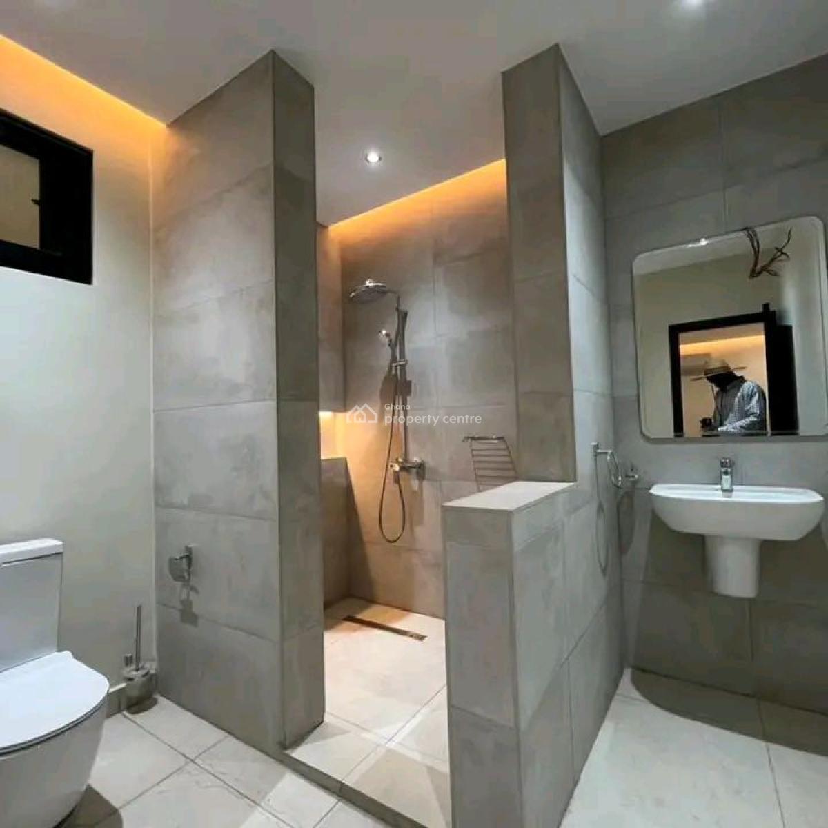Ultra Modern 4-bedroom Townhome @west Trasacco, West Trasacco, Adjiringanor, East Legon, Accra, Townhouse for Sale