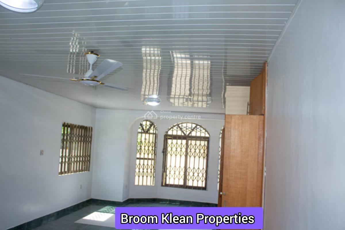 a Four Bedroom House, Located at New Apraku, West Hills, Accra, West Hills Accra, Accra Metropolitan, Accra, Detached Bungalow for Sale