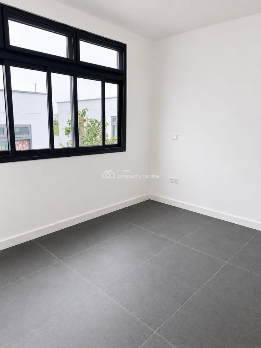 2-bedroom Townhouse  -- Oyarifa Park, Seekers Realty, Oyarifa, La Nkwantanang Madina Municipal, Accra, Semi-detached Duplex for Rent
