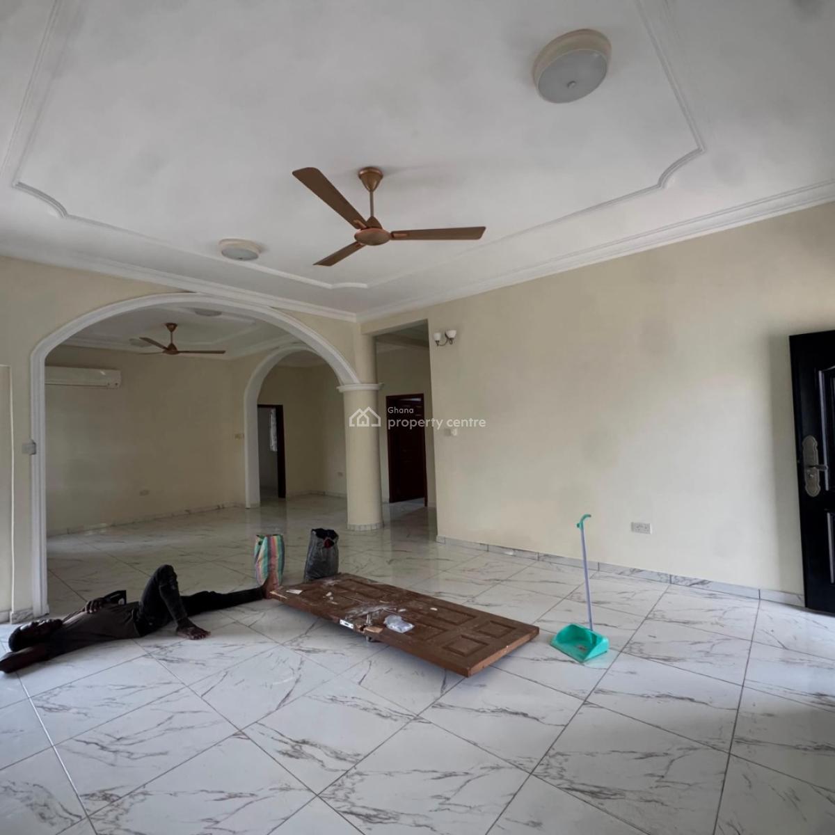 Executive 4 Bedrooms, Adjiringanor, East Legon, Accra, House for Rent