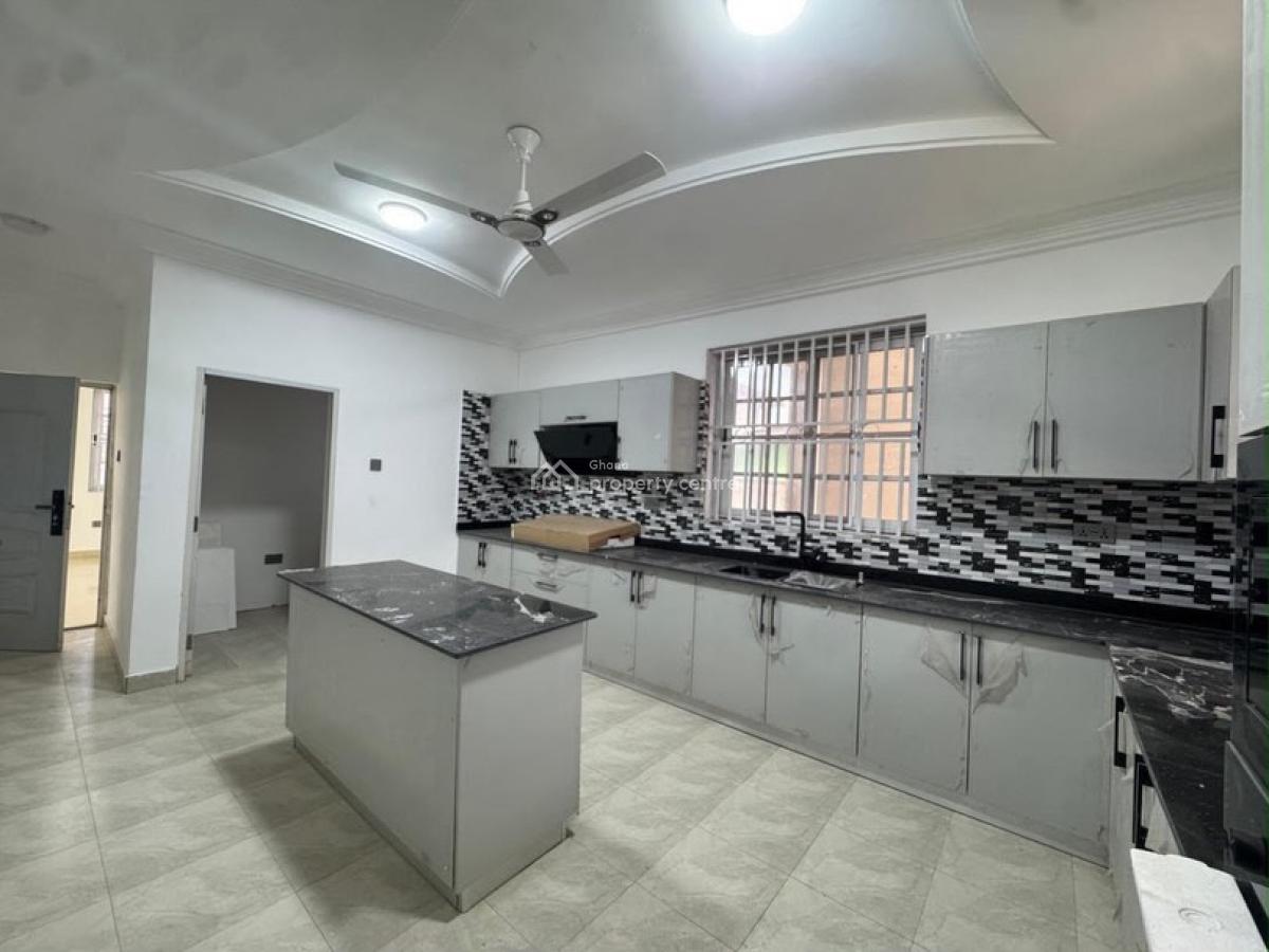 Executive 6 Bedroom, Ashaley Botwe, Adenta Municipal, Accra, House for Rent