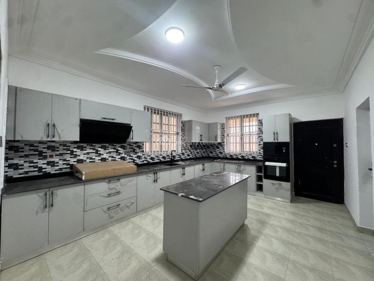 Executive 6 Bedroom, Ashaley Botwe, Adenta Municipal, Accra, House for Rent