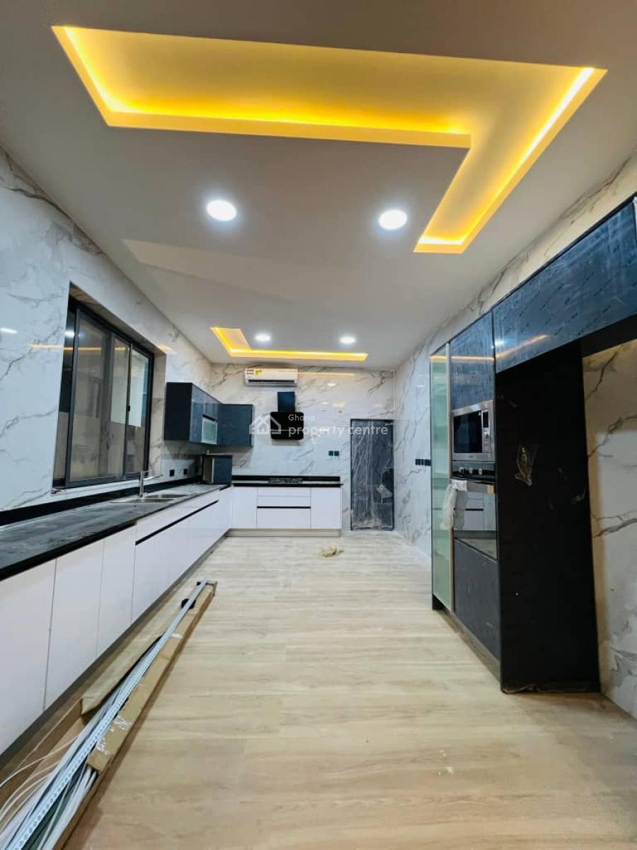 4-bedroom House with Staff Quarters  -- Adjiringanor School Jun, Seekers Realty, Adjiringanor, East Legon, Accra, Detached Duplex for Sale
