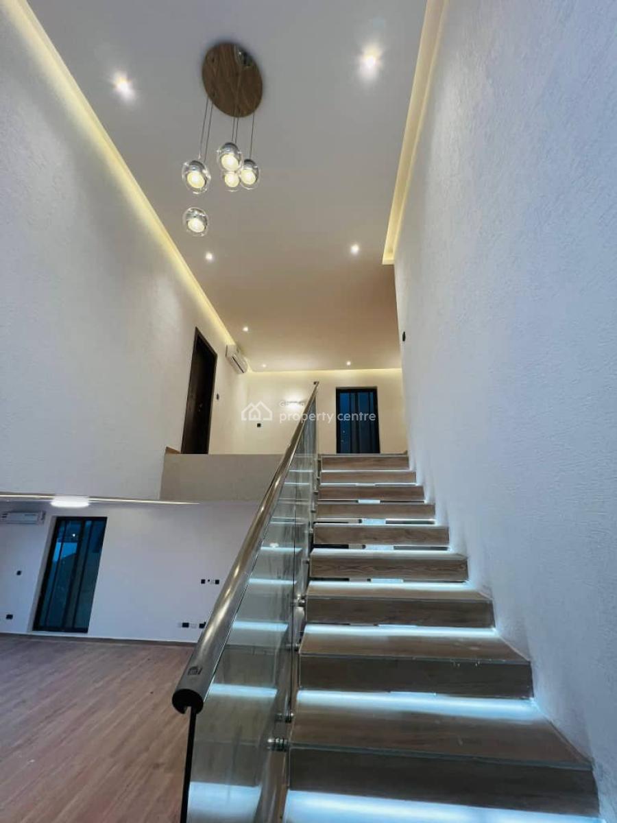 4-bedroom House with Staff Quarters  -- Adjiringanor School Jun, Seekers Realty, Adjiringanor, East Legon, Accra, Detached Duplex for Sale