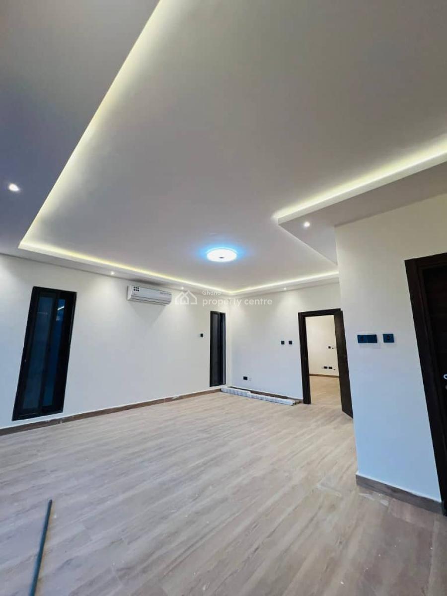 4-bedroom House with Staff Quarters  -- Adjiringanor School Jun, Seekers Realty, Adjiringanor, East Legon, Accra, Detached Duplex for Sale