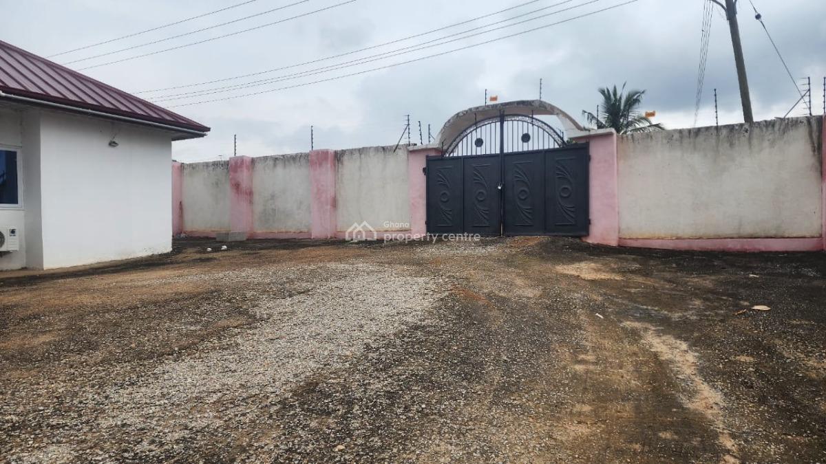 4 Bedrooms House  ( 5 Air-conditions), Atonsu Dompoase., Kumasi Metropolitan, Ashanti, House for Rent