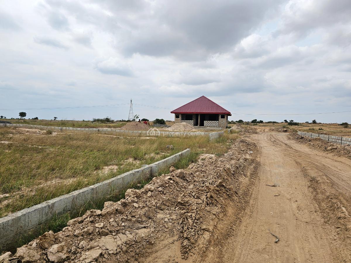 Plots That Come with Extras, Police Barrier, Tsopoli, Ningo Prampram District, Accra, Mixed-use Land for Sale