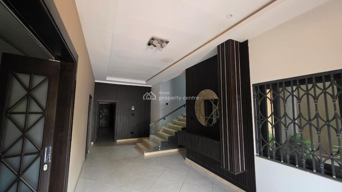 4 Bedroom House with Boys Quarters in a Gated Community, East Airport, Accra Metropolitan, Accra, House for Sale