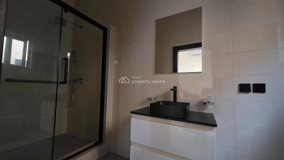 4 Bedroom House with Boys Quarters in a Gated Community, East Airport, Accra Metropolitan, Accra, House for Sale