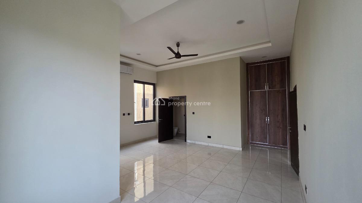 4 Bedroom House with Boys Quarters in a Gated Community, East Airport, Accra Metropolitan, Accra, House for Sale