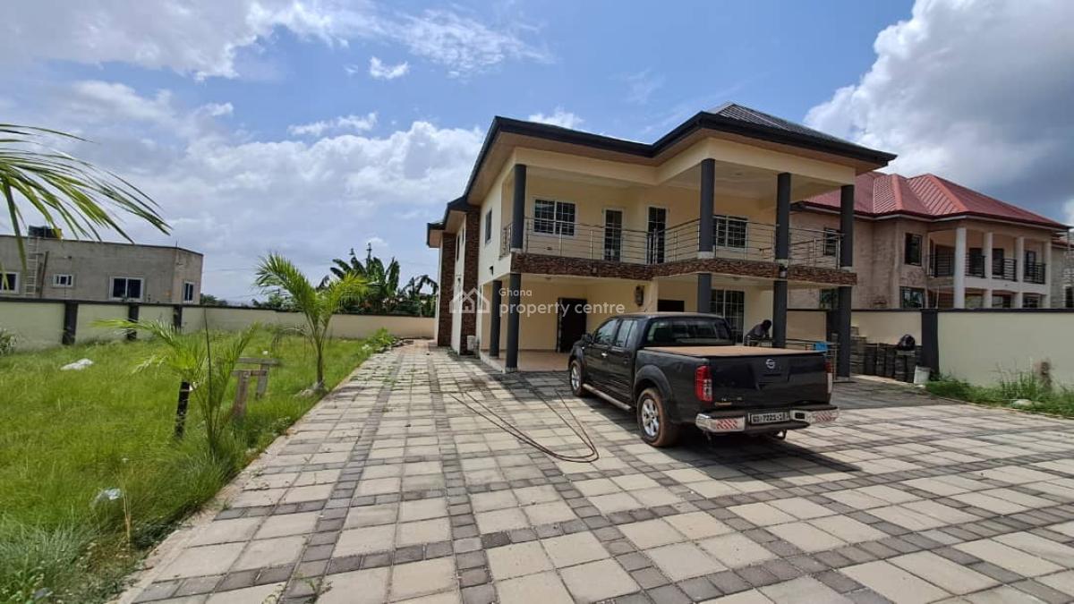 Executive Fully Furnished 5-bedroom House, Kumasi Metropolitan, Ashanti, House for Sale