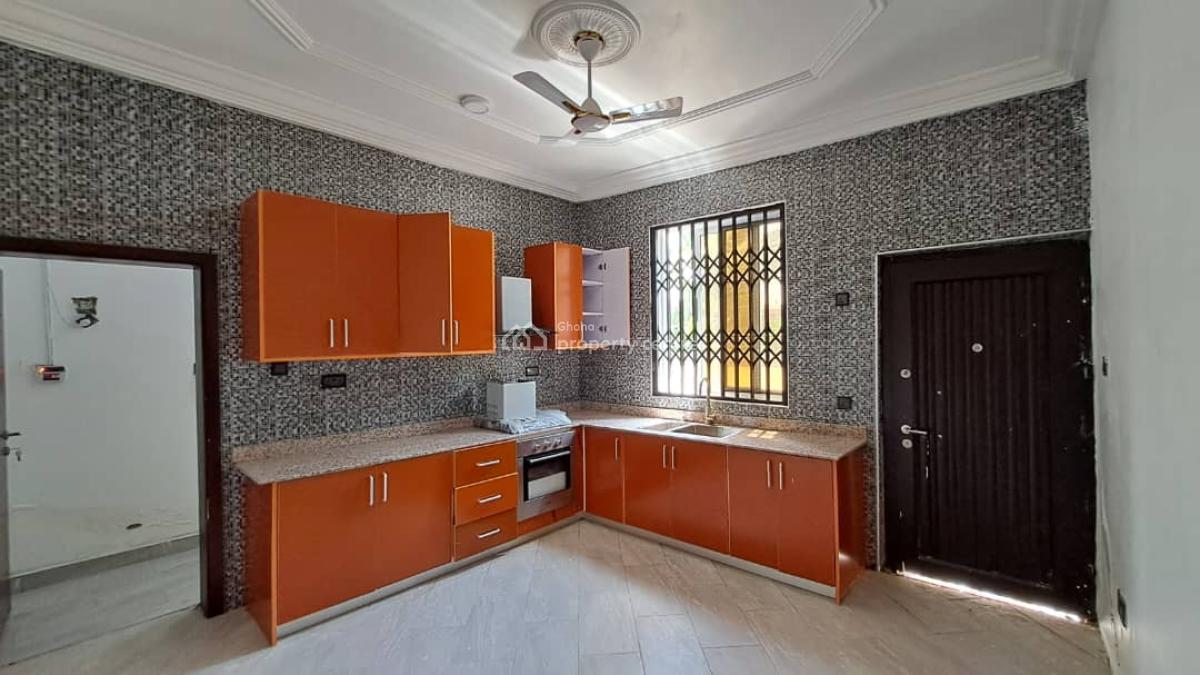 Executive Fully Furnished 5-bedroom House, Kumasi Metropolitan, Ashanti, House for Sale