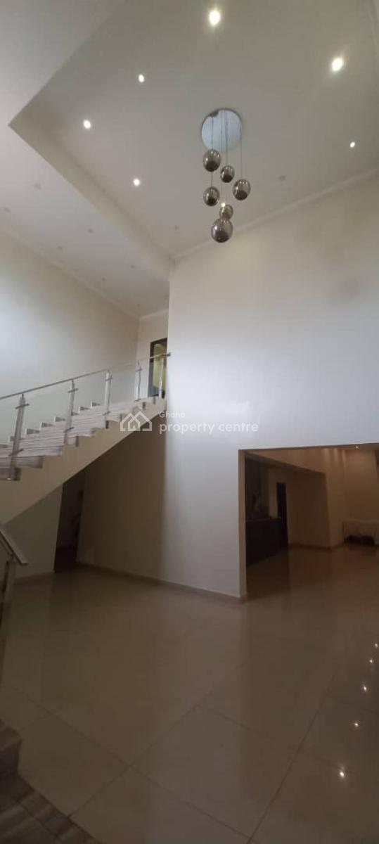 Executive Fully Furnished 5-bedroom House, Kumasi Metropolitan, Ashanti, House for Sale