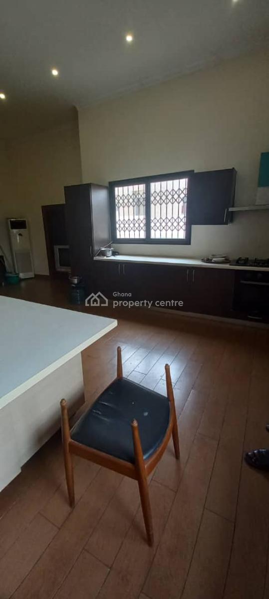 Executive Fully Furnished 5-bedroom House, Kumasi Metropolitan, Ashanti, House for Sale