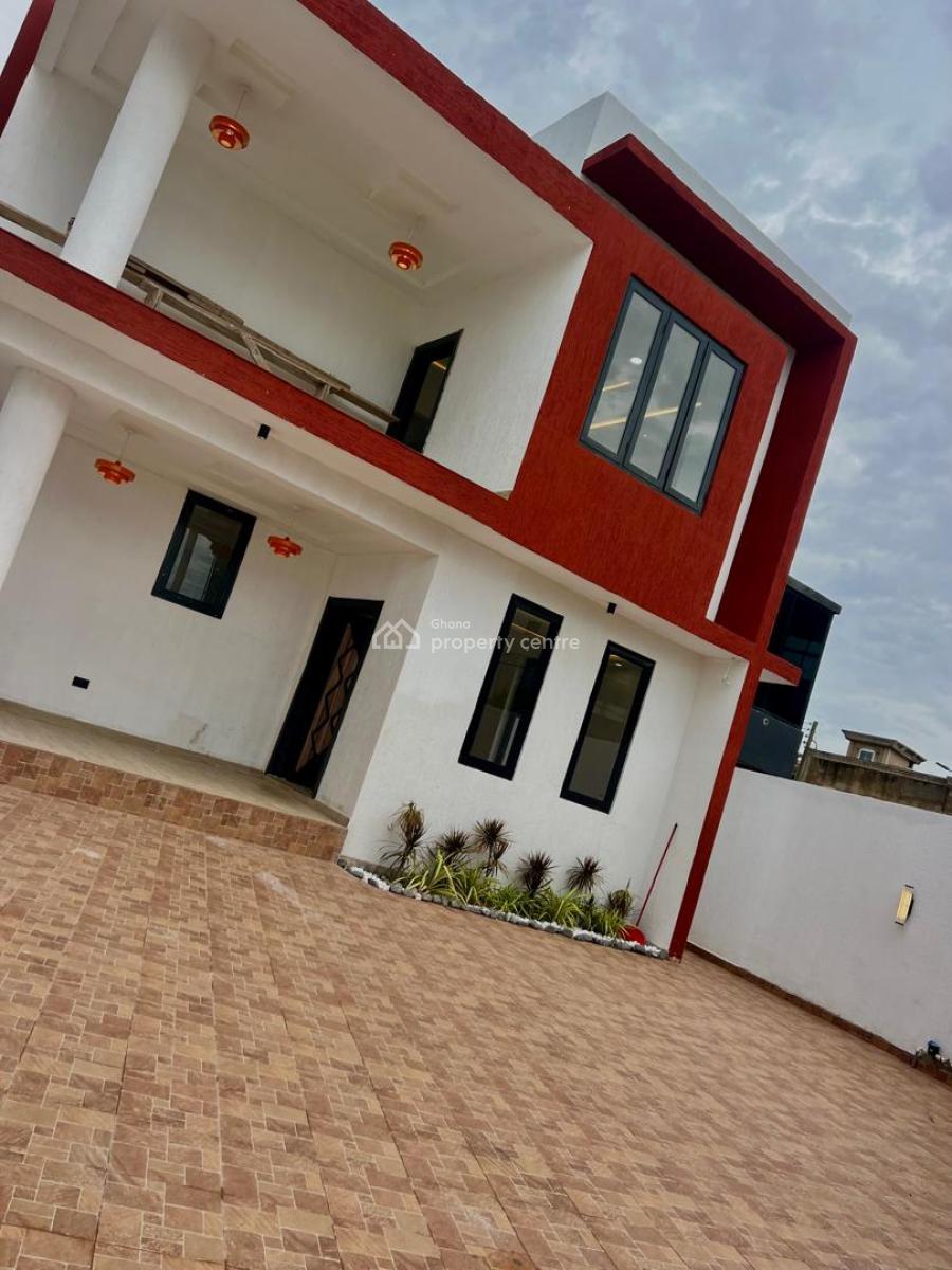 4 Bedroom Self Compound, Tse Addo Goil Filling Station, Tse Addo, Accra, Commercial Property for Rent