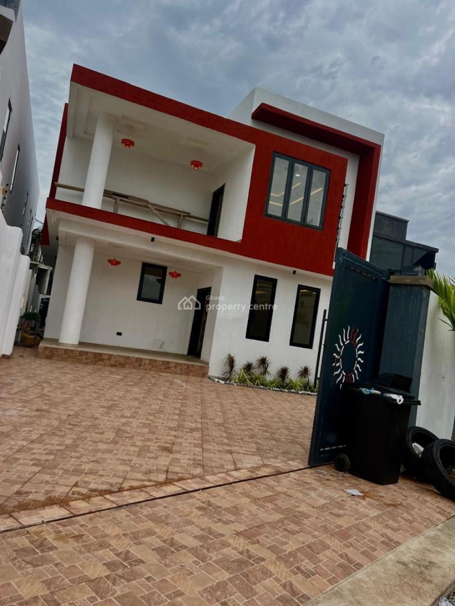 4 Bedroom Self Compound, Tse Addo Goil Filling Station, Tse Addo, Accra, Commercial Property for Rent
