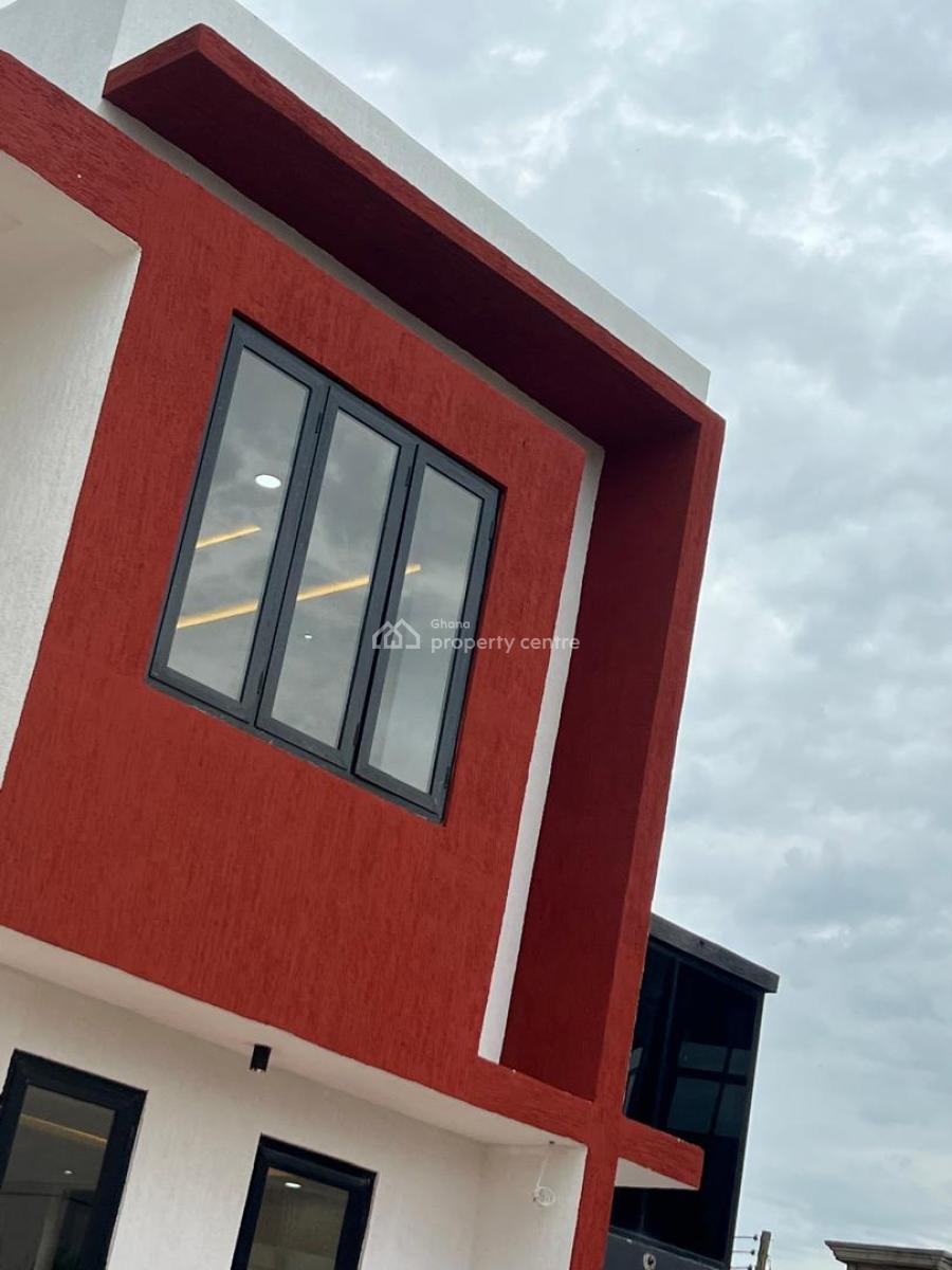 4 Bedroom Self Compound, Tse Addo Goil Filling Station, Tse Addo, Accra, Commercial Property for Rent