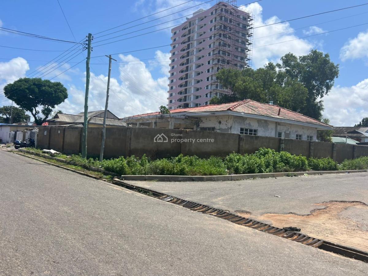 Old House in Osu, Osu, Osu, Accra, House for Sale