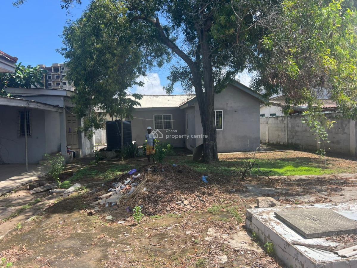 Old House in Osu, Osu, Osu, Accra, House for Sale