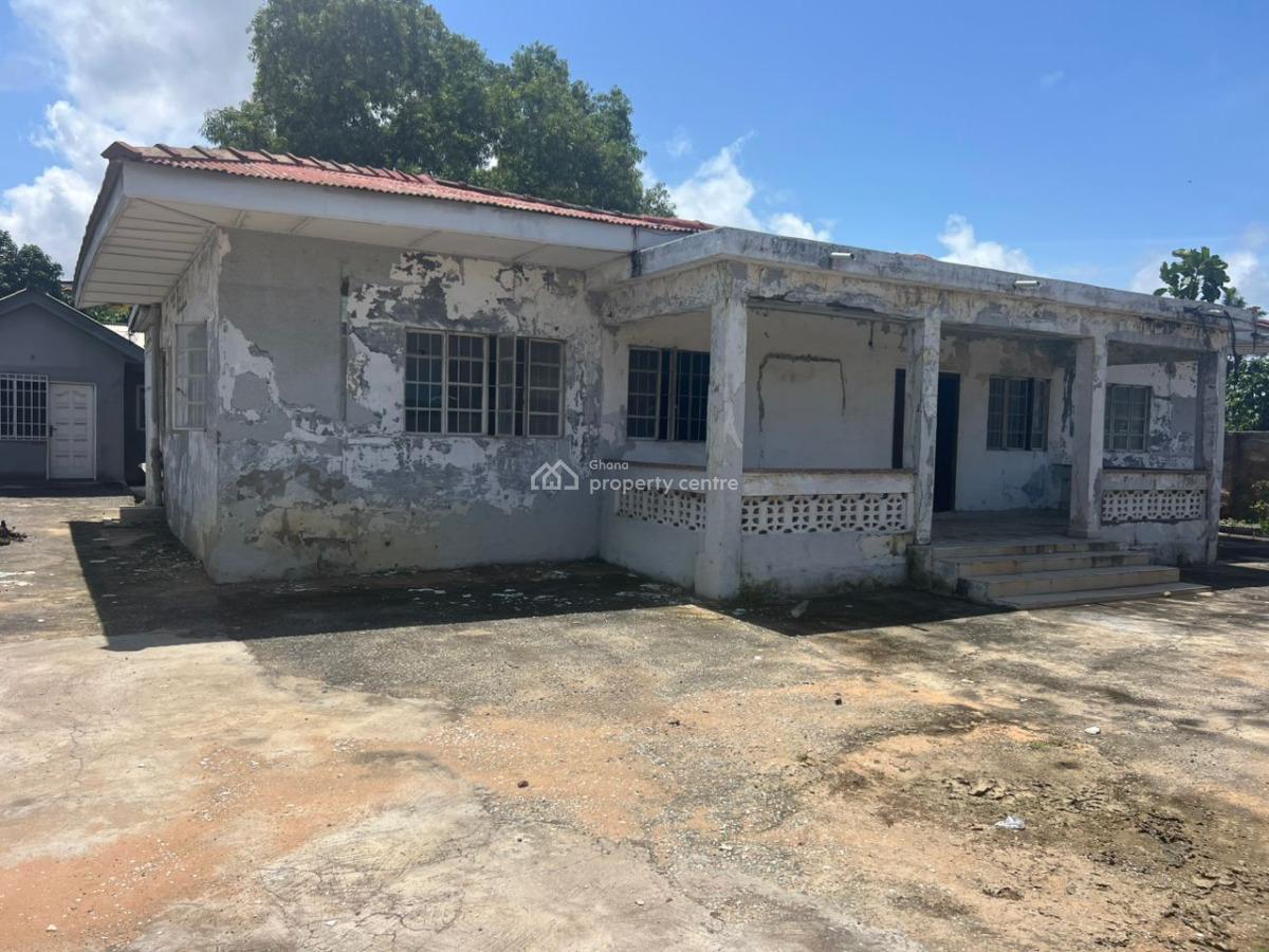 Old House in Osu, Osu, Osu, Accra, House for Sale