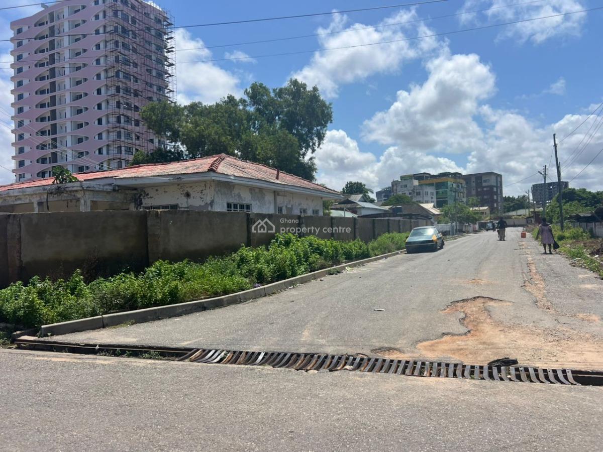 Old House in Osu, Osu, Osu, Accra, House for Sale