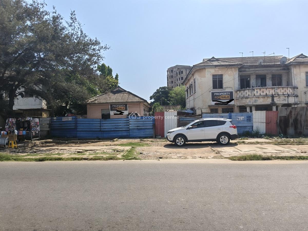 Roadside Old House in Osu, Osu, Osu, Accra, House for Sale