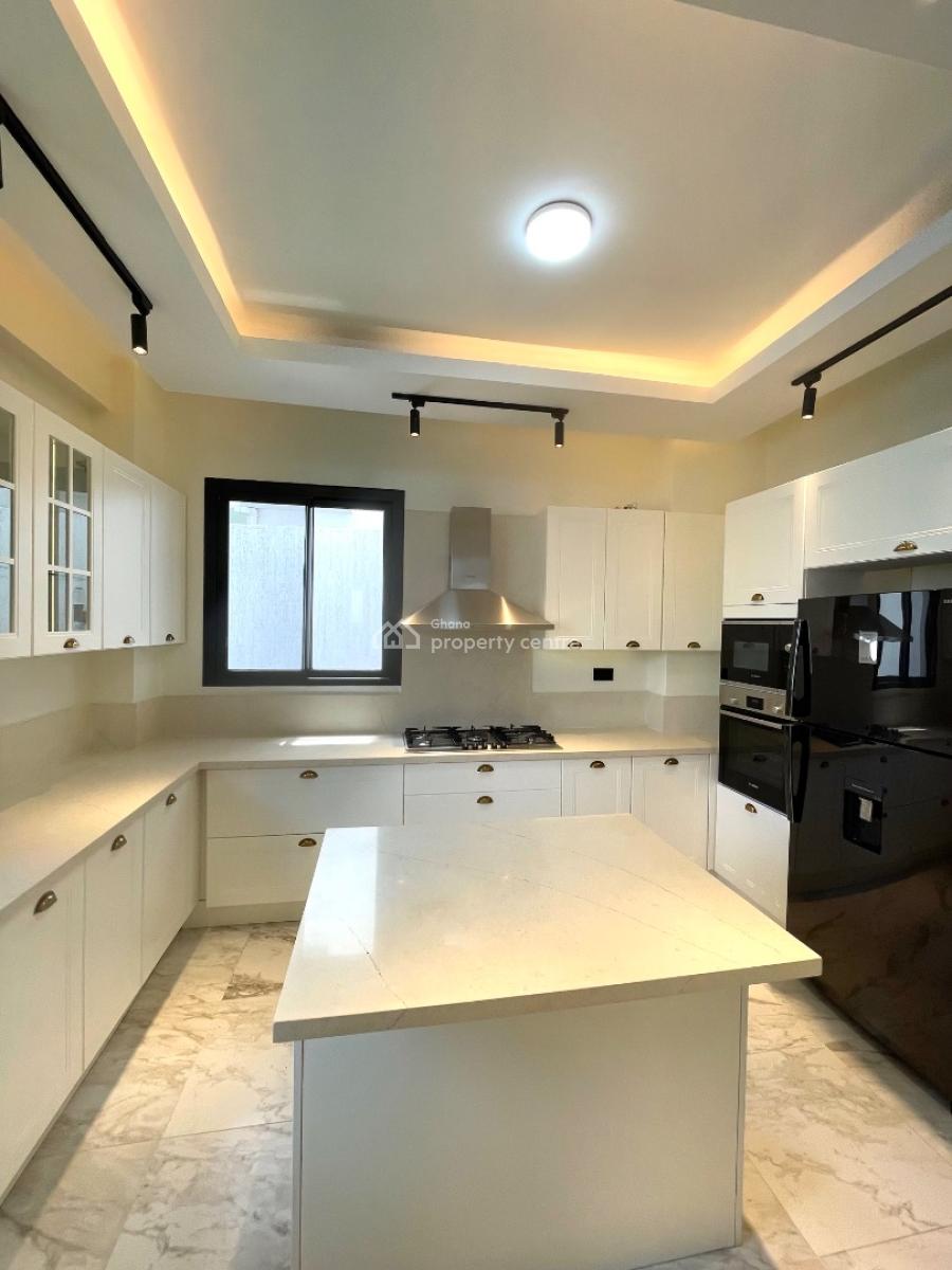 4 Bedroom Penthouse, Cantonments, Accra, Townhouse for Rent