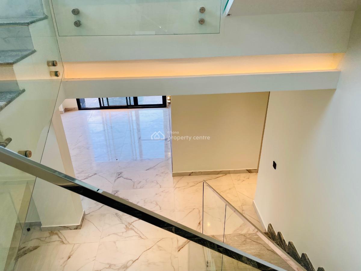 4 Bedroom Penthouse, Cantonments, Accra, Townhouse for Rent