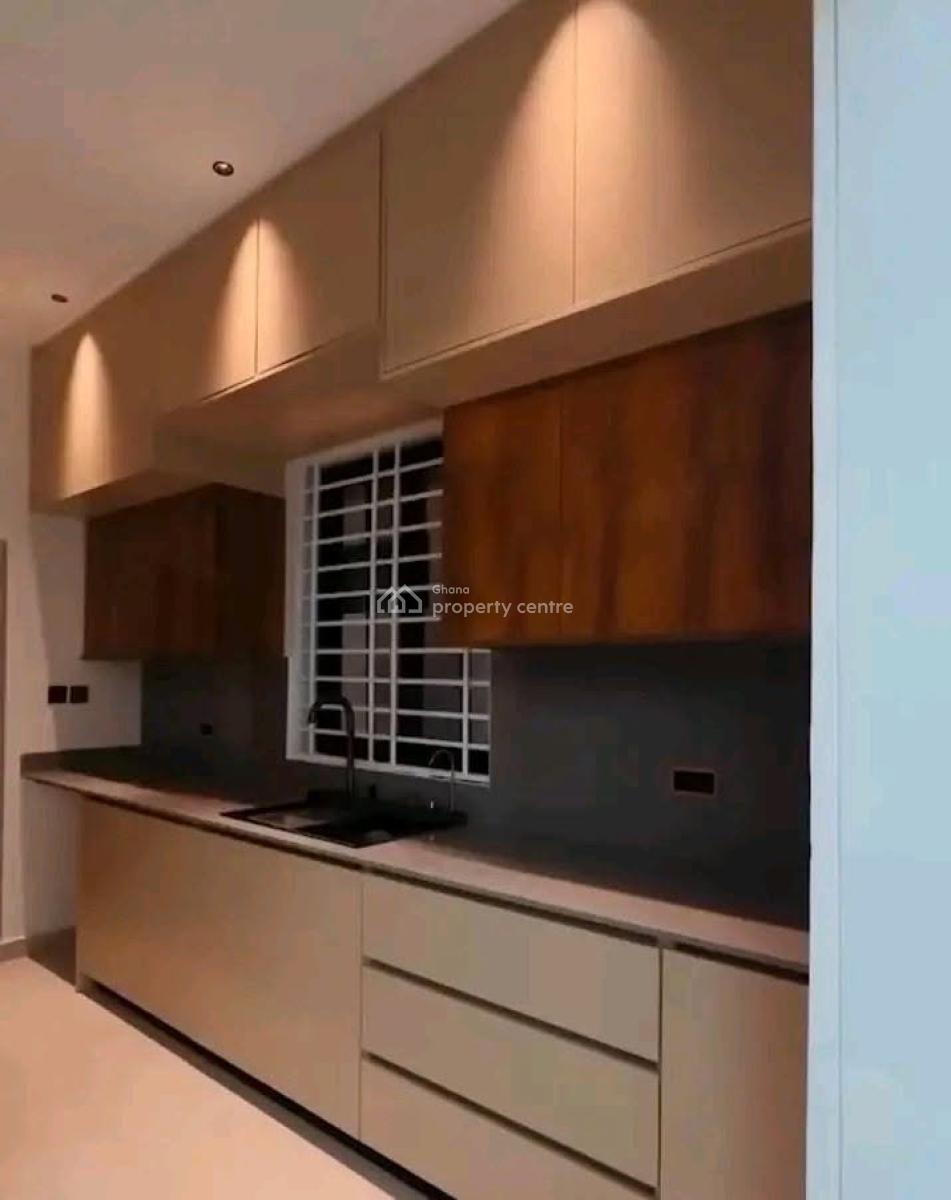Modern 3-bedroom +bq @ East Legon Hill, East Legon Hills, East Legon, Accra, Townhouse for Sale