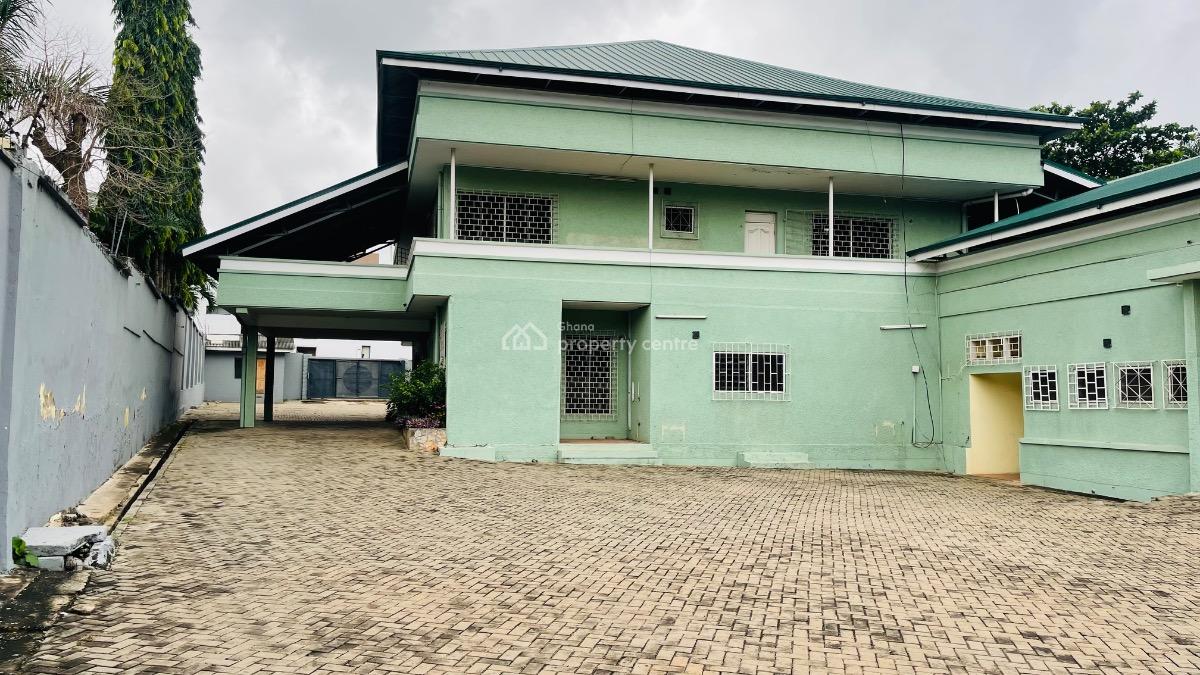 14 Bedrooms House with a Boys Quarters and a Big Compound, Cantoments, Greater-accra. Ghana, Cantonments, Accra, Office Space for Rent