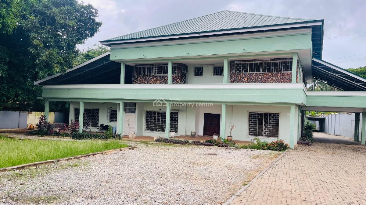 14 Bedrooms House with a Boys Quarters and a Big Compound, Cantoments, Greater-accra. Ghana, Cantonments, Accra, Office Space for Rent