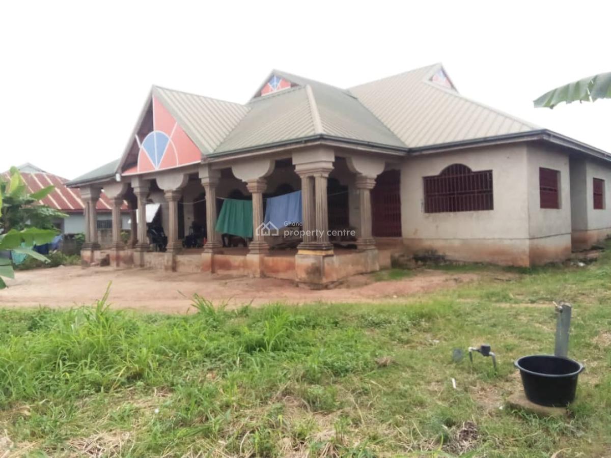 6 Bedrooms, Owhim Amanfrom, Near Abrepo., Kumasi Metropolitan, Ashanti, House for Sale