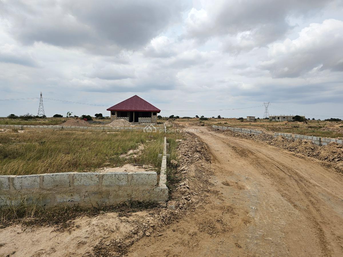 Free Court Stamp on Lands, Tsopoli Police Barrier, Tsopoli, Ningo Prampram District, Accra, Residential Land for Sale