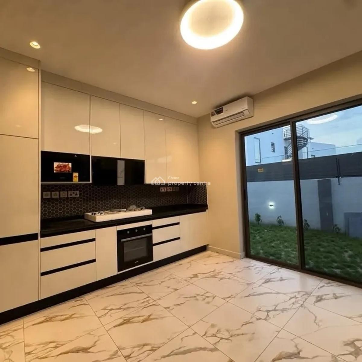 Executive 4 Bedroom, Ashaley Botwe, Adenta Municipal, Accra, House for Sale