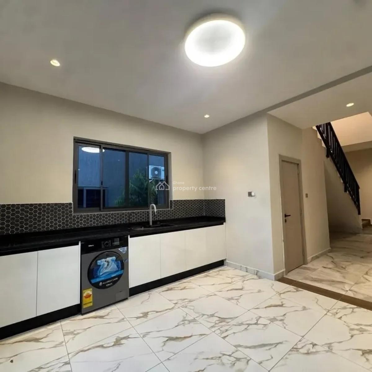 Executive 4 Bedroom, Ashaley Botwe, Adenta Municipal, Accra, House for Sale