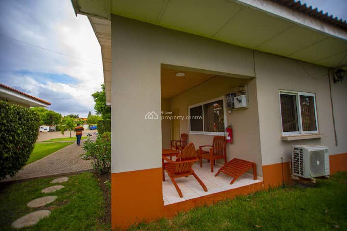 3 Bedroom House with Outhouse at Regimanuel Gray Estate, East Airport, Regimanuel Gray Estate, East Airport, Airport Residential Area, Accra, House for Sale