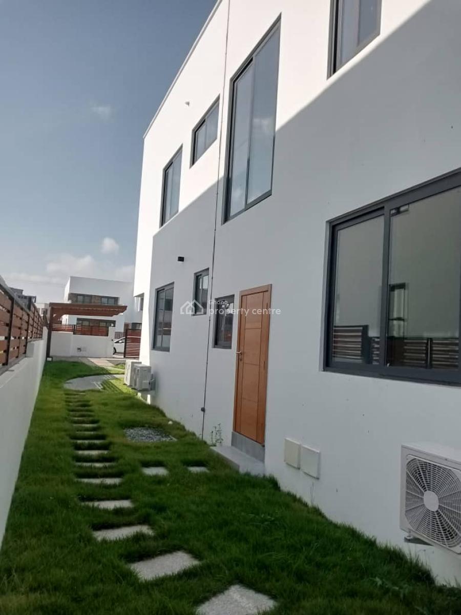 Luxury 4 Bedroom House, Burma Camp, Accra, Detached Duplex for Rent