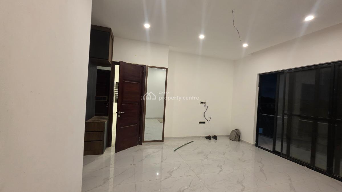 4 Bedroom House with Boys Quarters at Spintex, Spintex, Accra Metropolitan, Accra, House for Sale