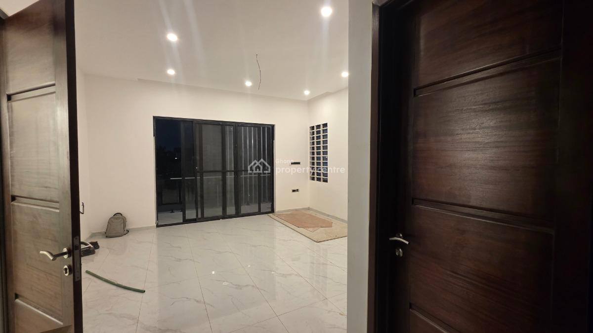 4 Bedroom House with Boys Quarters at Spintex, Spintex, Accra Metropolitan, Accra, House for Sale