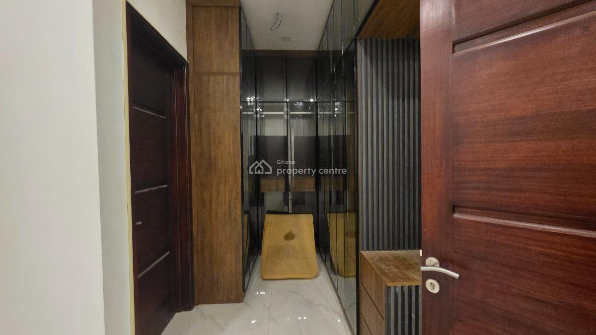 4 Bedroom House with Boys Quarters at Spintex, Spintex, Accra Metropolitan, Accra, House for Sale
