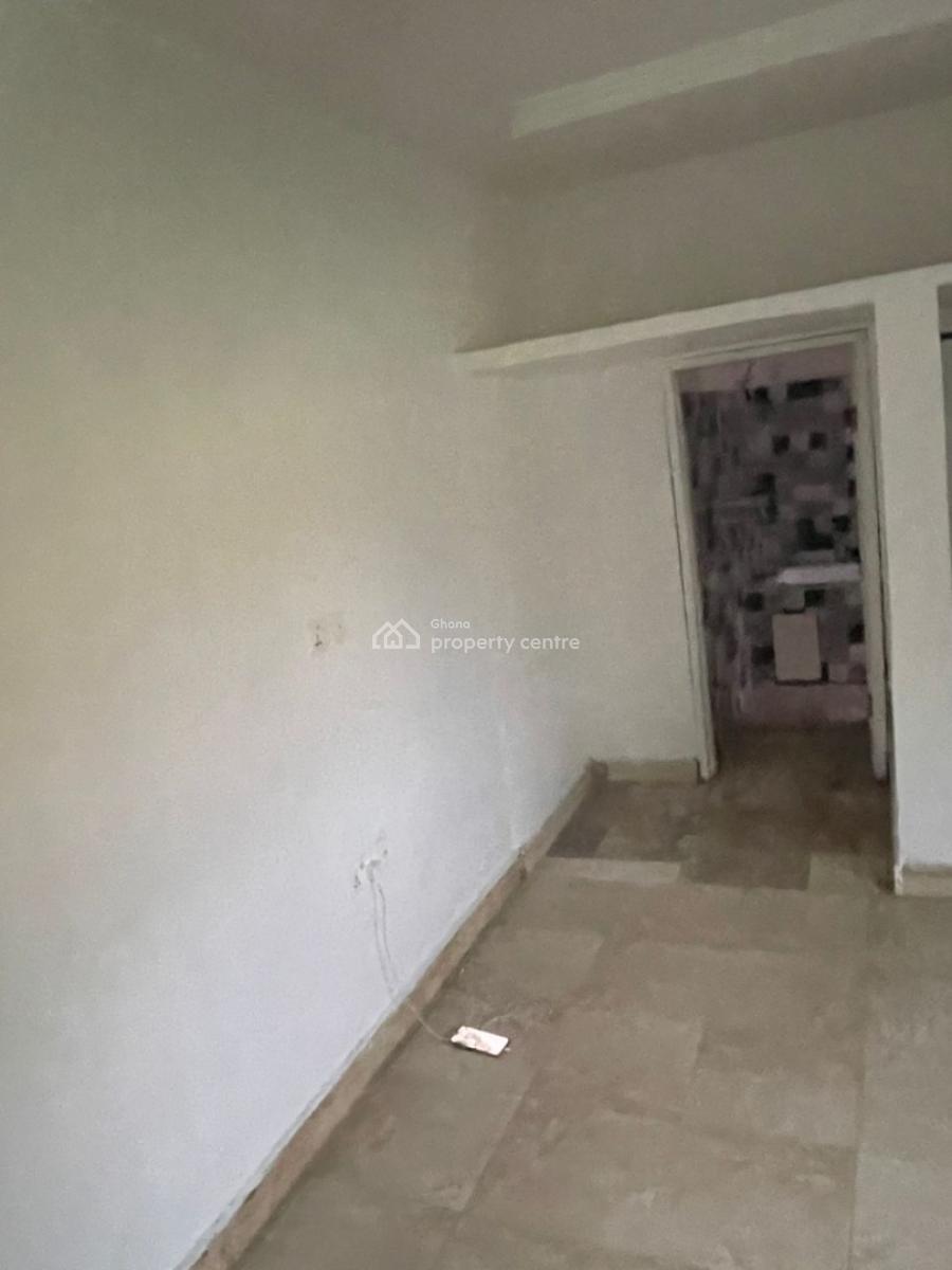3 Bedrooms, Labadi Tradfare, La (labadi), La Dade Kotopon Municipal, Accra, Detached Duplex for Rent