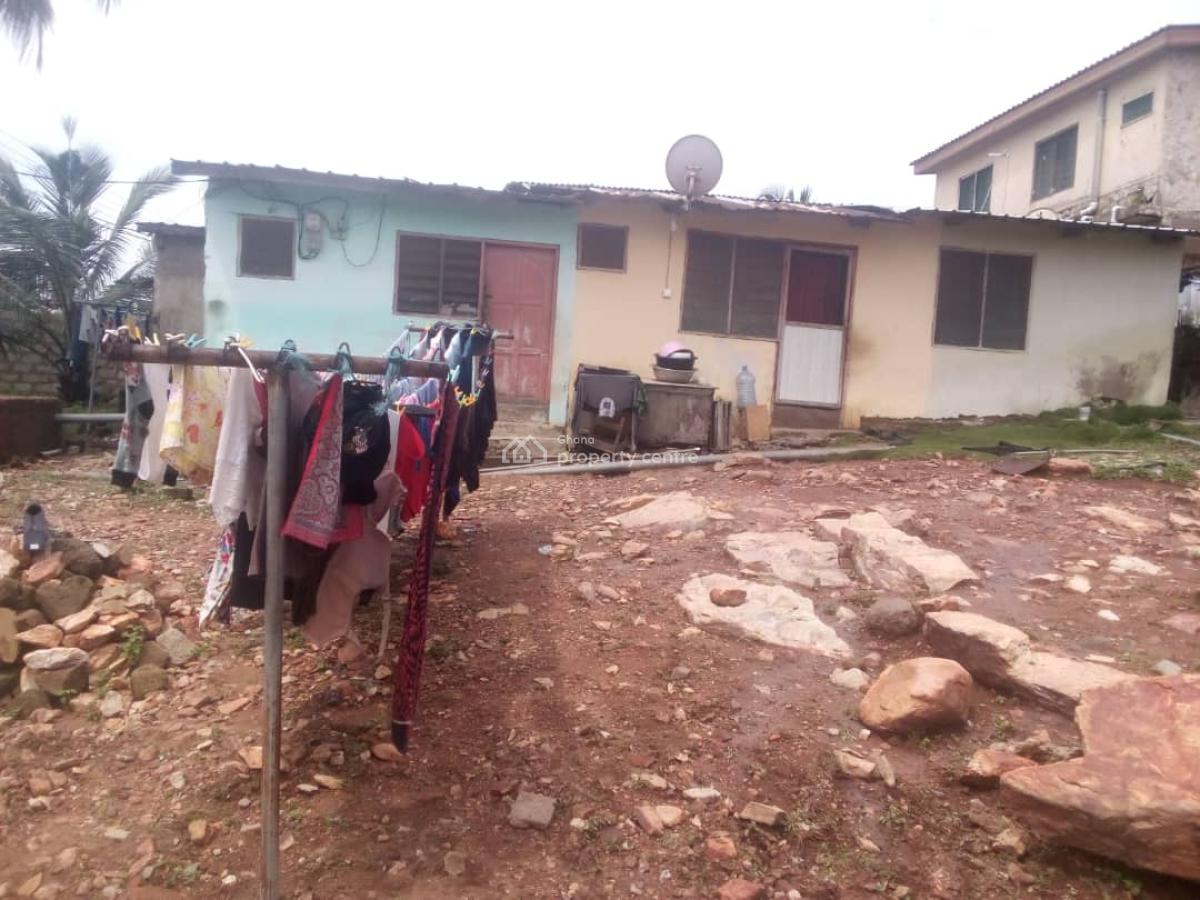 4 Units of Single Room Self Contain Outhouse at Topbase Gbawe, Accra, Topbase, Gbawe, Ga South Municipal, Accra, Detached Duplex for Sale